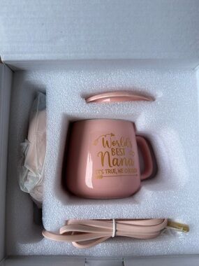 Pink Ceramic "World's Best Nana" Mug with Gold Lettering and Lid and warmer